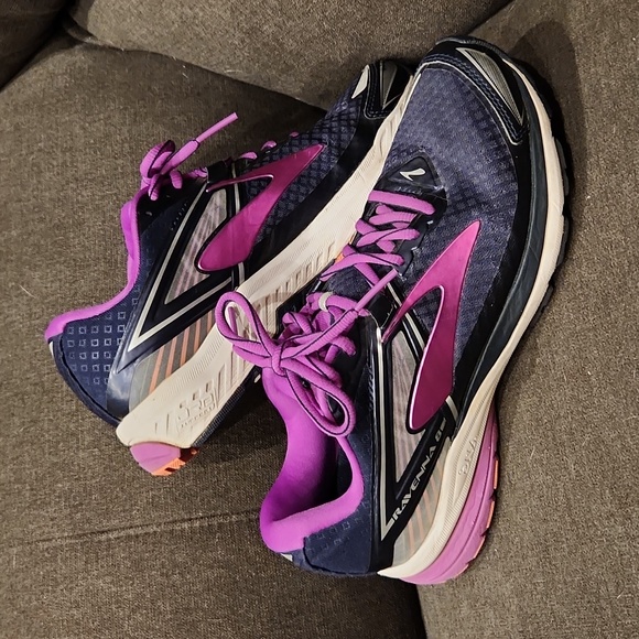 Brooks Ravenna 8 Womens running shoes size 8 - Picture 1 of 11